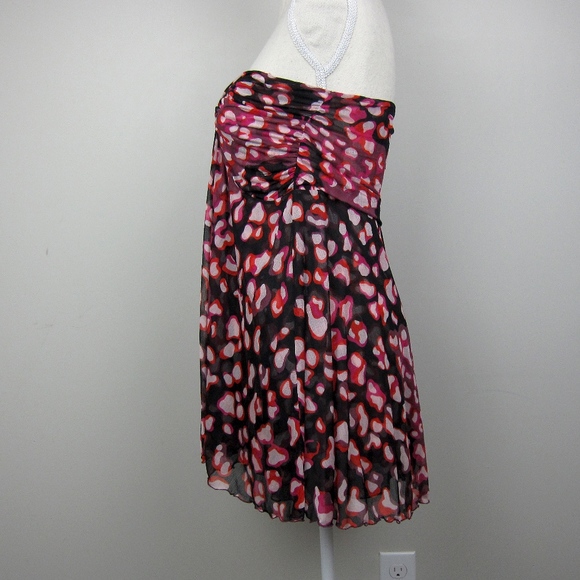 DVF strapless flowy silk top - Picture 2 of 8